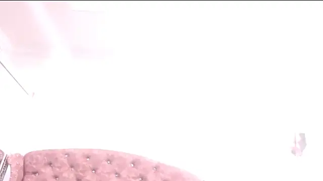 Kim Lennon online show from March 2025 01:40:02 PM