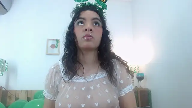 Kim Lennon online show from March 2025 04:43:02 PM