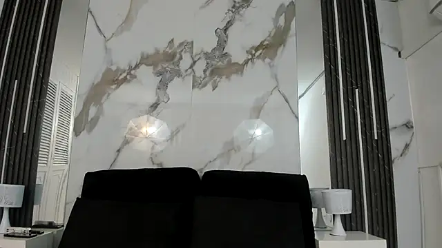 Kim Lennon online show from September 2025 12:30:01 PM