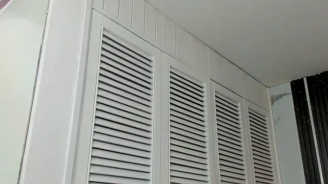 Kim Lennon online show from September 2025 01:05:02 PM