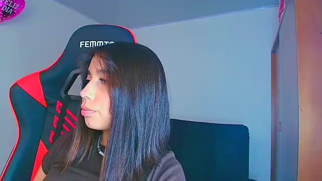 Rousse violett online show from September 2025 08:58:02 PM