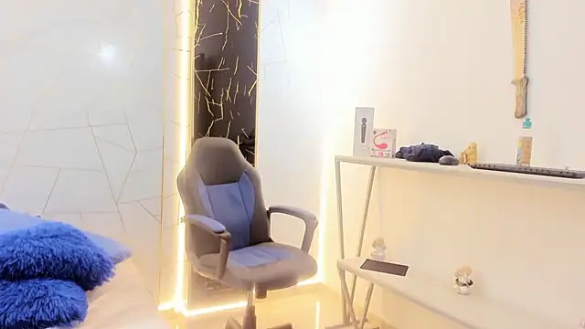 gabriela cortez online show from February 2026 02:43:01 AM