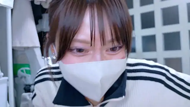 Snapshot of riken_jp chatting on October 2025 02:59:02 PM riken jp online show from October 2025 02:59:02 PM