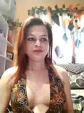 Snapshot of SANA-LEONI chatting on February 2026 06:11:02 AM SANA-LEONI online show from February 2026 06:11:02 AM