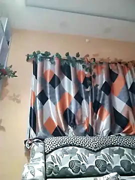 Snapshot of SANA-LEONI chatting on February 2026 02:50:02 PM SANA-LEONI online show from February 2026 02:50:02 PM