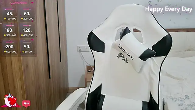 SlewVirus online show from October 2025 04:40:02 PM