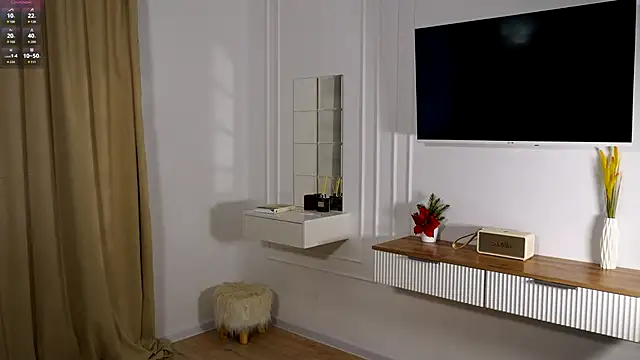 Snapshot of July_FIT chatting on November 2025 11:22:01 AM July FIT online show from November 2025 11:22:01 AM