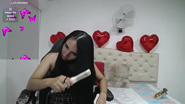 Maylin horny19 online show from October 2025 02:32:01 AM