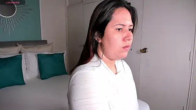 zoes milee online show from September 2025 11:22:02 AM