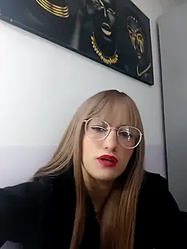 Snapshot of SussanHottye1_ chatting on January 2025 10:17:01 AM SussanHottye1 online show from January 2025 10:17:01 AM