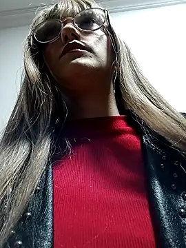 Snapshot of SussanHottye1_ chatting on January 2025 10:32:01 AM SussanHottye1 online show from January 2025 10:32:01 AM