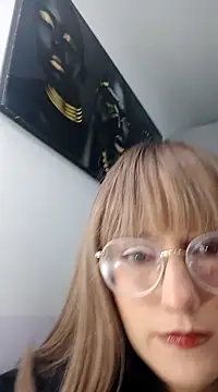 Snapshot of SussanHottye1_ chatting on January 2025 10:40:02 AM SussanHottye1 online show from January 2025 10:40:02 AM