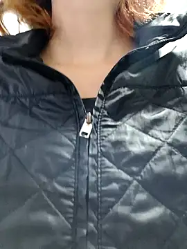 Snapshot of SussanHottye1_ chatting on February 2025 10:21:02 AM SussanHottye1 online show from February 2025 10:21:02 AM