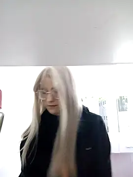 Snapshot of SussanHottye1_ chatting on February 2025 10:29:01 AM SussanHottye1 online show from February 2025 10:29:01 AM