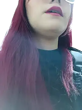 Snapshot of SussanHottye1_ chatting on February 2025 10:04:02 AM SussanHottye1 online show from February 2025 10:04:02 AM