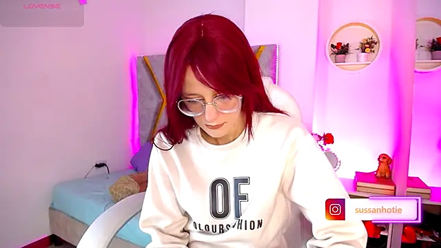 Snapshot of SussanHottye1_ chatting on September 2025 11:21:01 AM SussanHottye1 online show from September 2025 11:21:01 AM