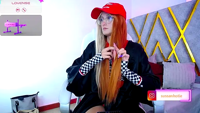 Snapshot of SussanHottye1_ chatting on September 2025 01:27:01 PM SussanHottye1 online show from September 2025 01:27:01 PM