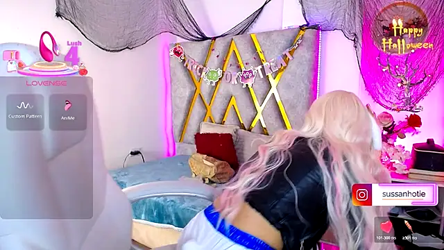 Snapshot of SussanHottye1_ chatting on October 2025 10:56:02 AM SussanHottye1 online show from October 2025 10:56:02 AM