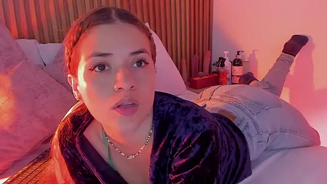 alliss ginger  online show from October 2025 07:34:01 PM