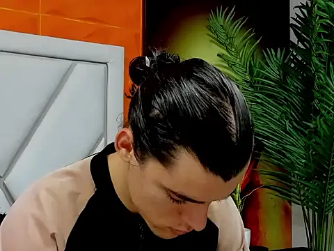 maxi styles online show from February 2026 12:34:02 PM