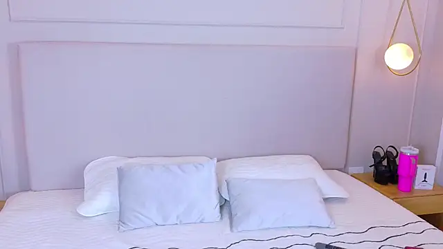 AlynAllen online show from March 2025 07:25:01 PM