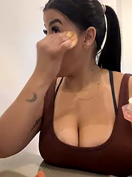 AlynAllen online show from October 2025 12:48:02 PM