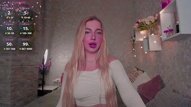 Mika Rayy online show from November 2025 11:43:02 PM