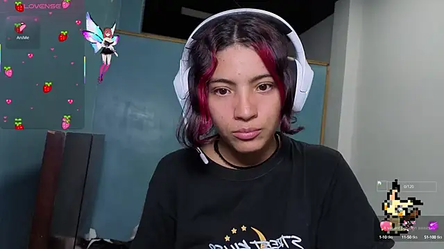 Lovelyamyy online show from September 2025 05:33:01 AM