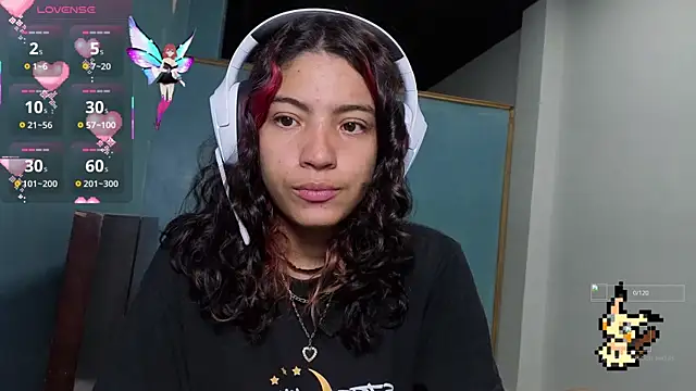 Lovelyamyy online show from October 2025 01:55:02 PM