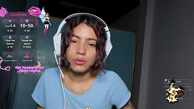 Lovelyamyy online show from October 2025 10:34:02 AM