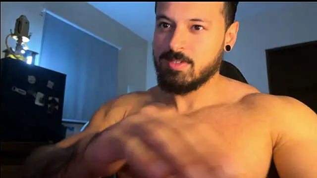 Lucasfit24 online show from November 2025 12:32:02 AM