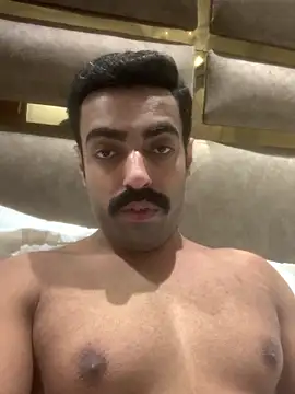 vaibhavchugh38 online show from January 2025 07:10:02 PM