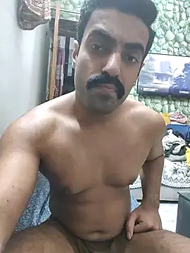 vaibhavchugh38 online show from February 2025 12:36:02 PM