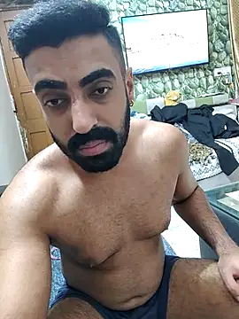 vaibhavchugh38 online show from March 2025 07:35:02 PM