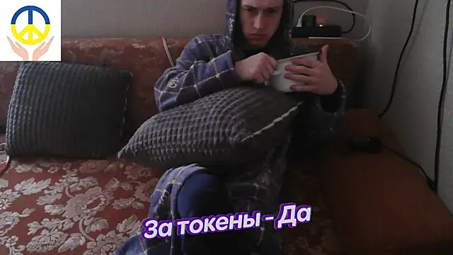 Snapshot of johnny_positive chatting on February 2025 05:05:02 AM johnny positive online show from February 2025 05:05:02 AM