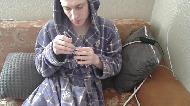 Snapshot of johnny_positive chatting on March 2025 05:18:02 AM johnny positive online show from March 2025 05:18:02 AM