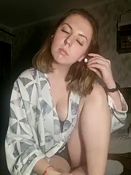 Snapshot of Melenka chatting on March 2025 04:16:02 AM Melenka online show from March 2025 04:16:02 AM