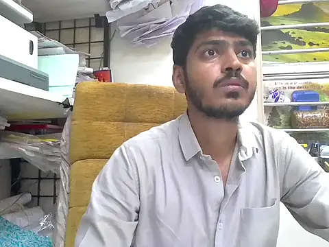 Snapshot of cute_modell chatting on October 2025 12:14:01 PM cute modell online show from October 2025 12:14:01 PM