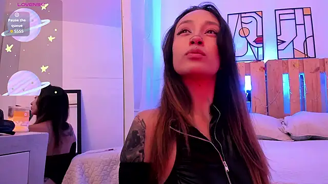 coral jonesss online show from September 2025 02:27:02 PM