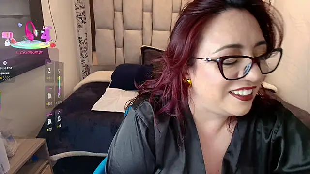 Victoria Adamns online show from February 2026 12:04:01 PM