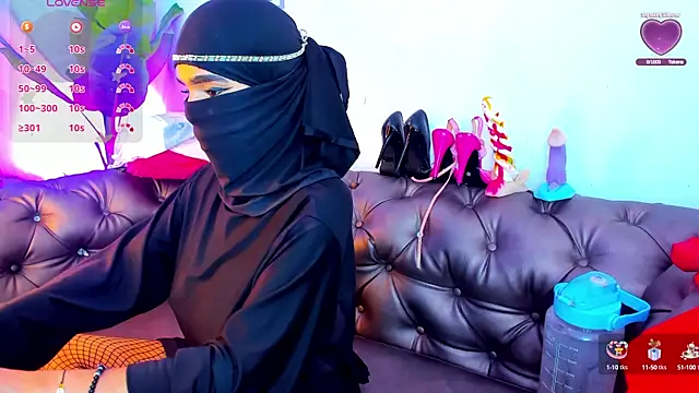 azahara faraah online show from October 2025 12:42:01 AM