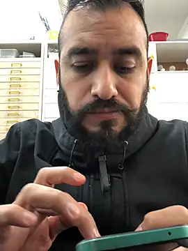 leonardohot1987 online show from February 2025 05:41:02 PM