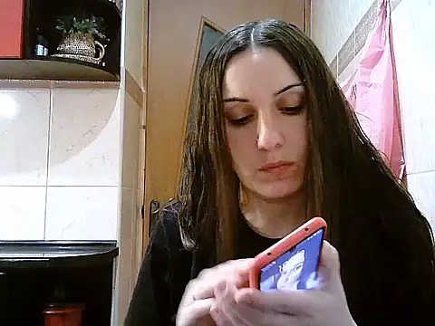 Yuliia30 online show from March 2026 04:40:02 PM