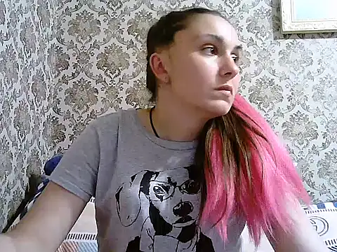 Snapshot of Yuliia30 chatting on June 2026 07:19:01 PM Yuliia30 online show from June 2026 07:19:01 PM