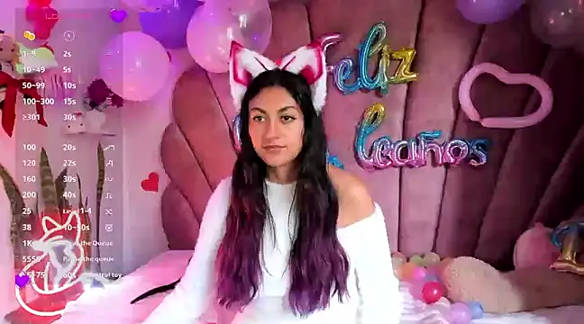 sweetfoxy 17 online show from February 2025 03:54:02 PM