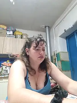 Snapshot of Jyleta chatting on June 2026 12:32:02 AM Jyleta online show from June 2026 12:32:02 AM