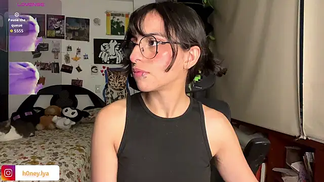 B0nnie H0ney online show from April 2026 02:24:02 AM