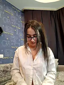 Snapshot of LittleX_Angel chatting on January 2025 09:06:02 AM LittleX Angel online show from January 2025 09:06:02 AM