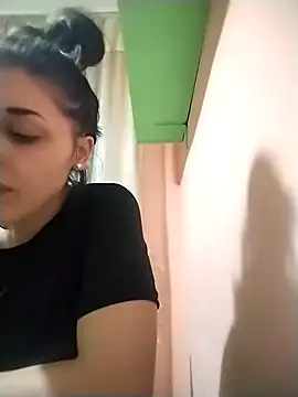 Rosanna Rennie online show from January 2025 08:53:02 PM