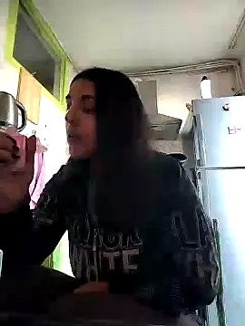 Rosanna Rennie online show from February 2025 06:25:02 AM